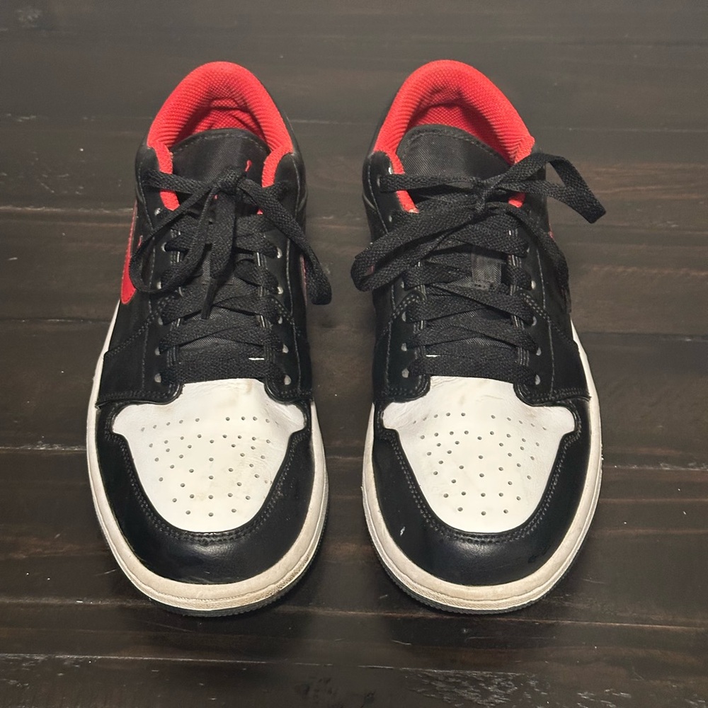 Jordans size mens 8 womens 9.5